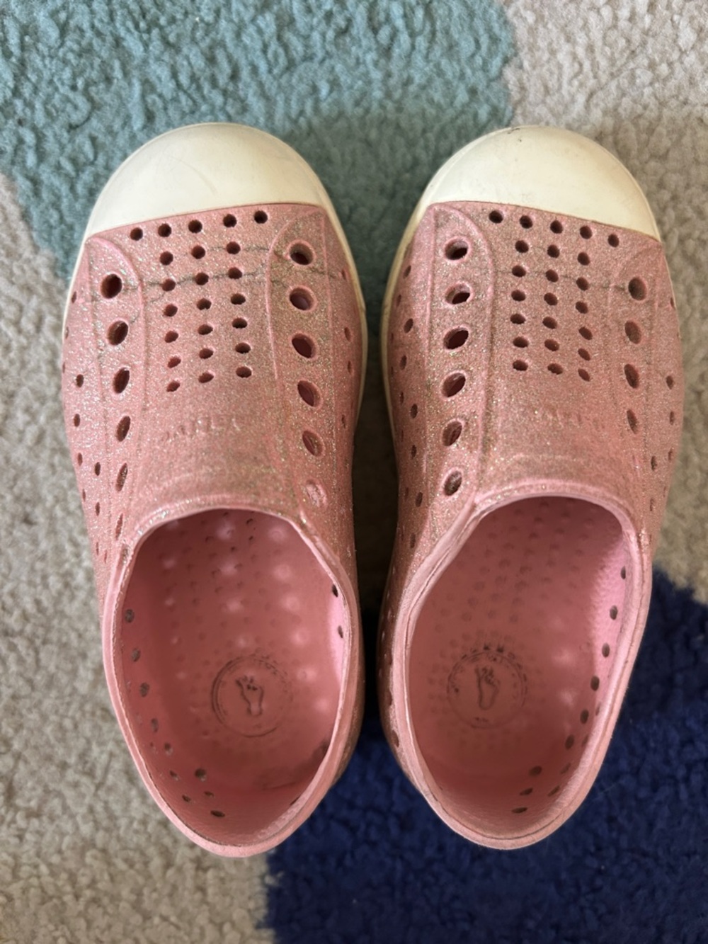 Girls Native Jefferson’s C7 pink glitter